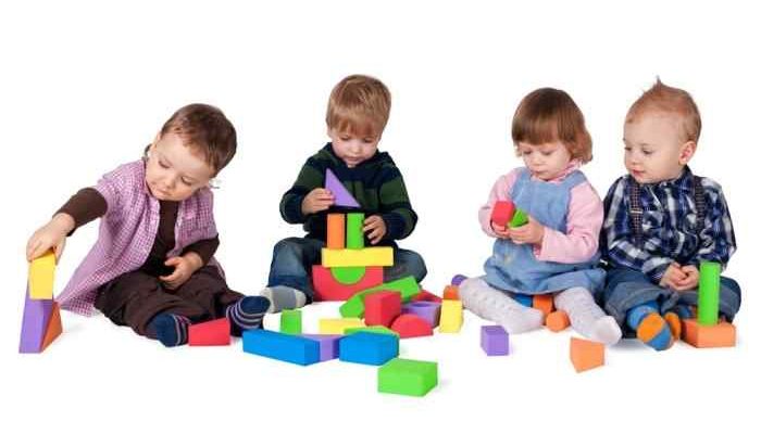 Детские игрушки и их роль в развитии ребенка